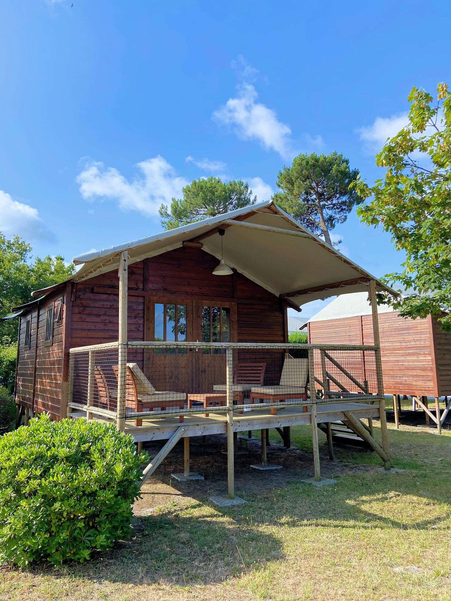 INSOLITE – Lodge sur pilotis – 27m² – 4 pers